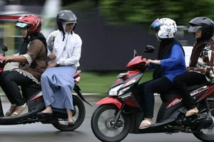 Penumpang Motor Jangan Cuma Duduk Manis, Punya Peran Penting