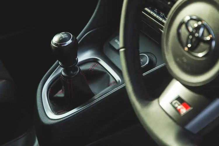 Mobil sport elektrik Toyota GR sedang dalam tahap pengembangan dan disematkan transmisi manual