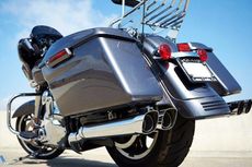 Knalpot Lubang Ganda untuk Harley Model ”Touring”