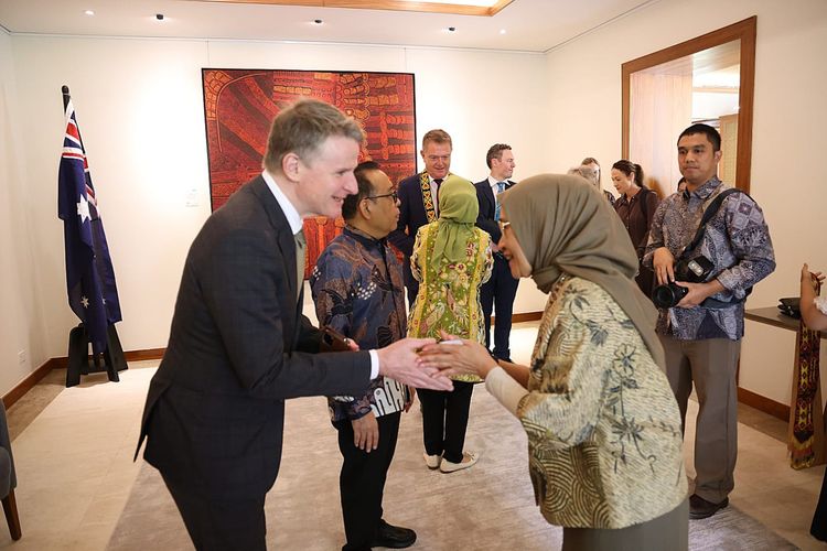 Bertemu Governor of South Australia, Menteri Rini Bahas Transformasi Digital hingga Akselerasi Pelayanan Publik