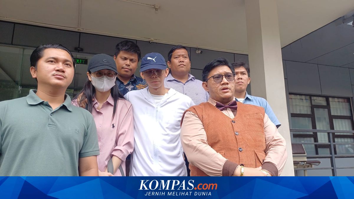 Korban Penganiayaan di Jakbar Desak Polisi Tetapkan Pelaku Jadi Tersangka ~SN

Klik untuk baca: