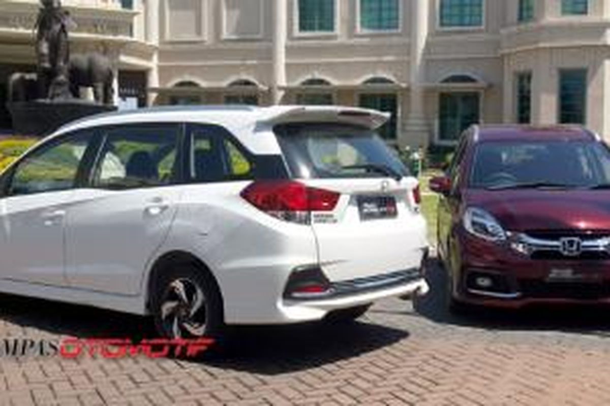 Desain eksterior Honda Mobilio RS, tak hanya lebih sporty, tapi juga aerodinamis serta mewah.