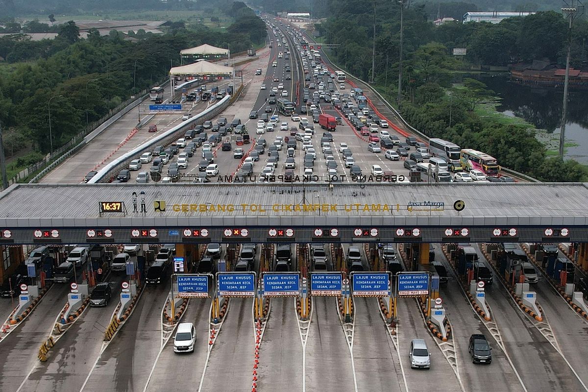 Arus balik Tol Cikampek Utama II