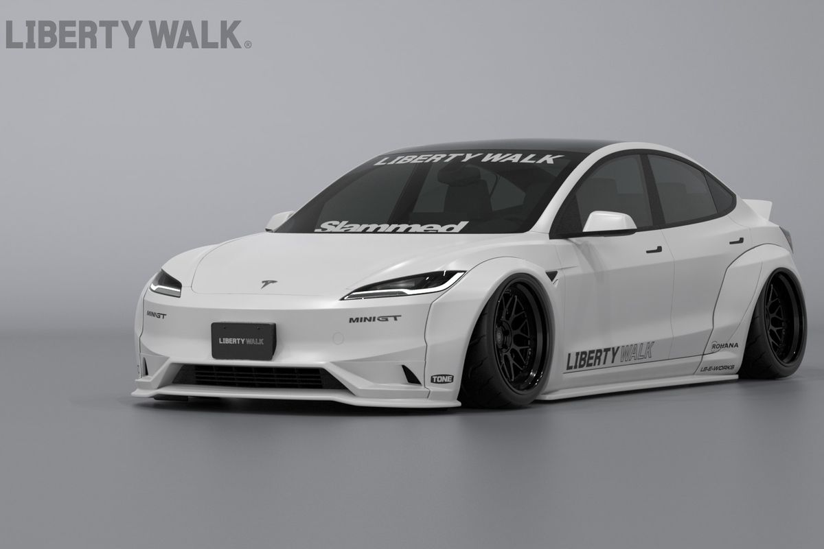 Tesla Model 3 dengan bodykit Liberty Walk