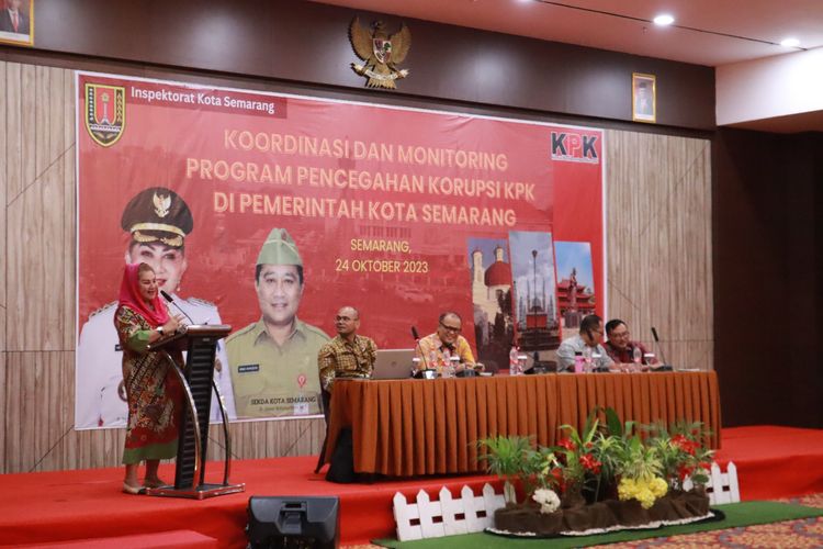 Kegiatan Koordinasi dan Monitoring Program Pencegahan Korupsi KPK di Lingkungan Pemkot Semarang di salah satu hotel di Semarang, Selasa (24/10/2023).
