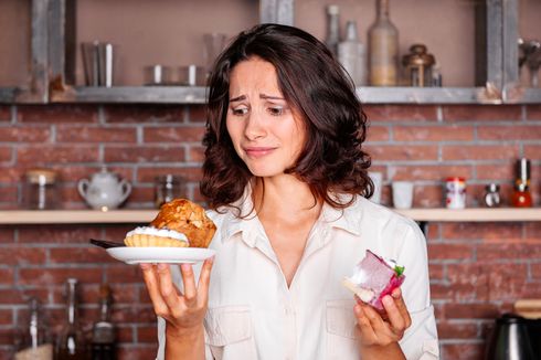 4 Alasan Kurang Tidur Bikin Perut Cepat Lapar