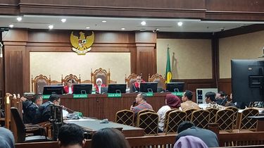 Kala Saksi Tak Mau Ibunya Jadi Tersangka Kasus Sertifikat K3 Noel Ebenezer…