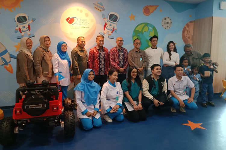 Yayasan Jantung Indonesia saat berkunjungan ke Rumah Sakit Jantung dan Pembuluh Darah (RSJPD) Harapan Kita di Jakarta Barat, Rabu (24/9/2025).