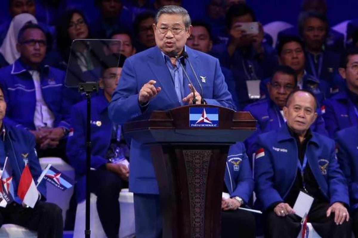 Ketua umum partai Demokrat Susilo Bambang Yudhoyono (SBY) saat orasi di Jakarta Convention Center, Jakarta, Selasa (7/2/2017). SBY menyampaikan pidato politik dalam rangkaian Dies Natalies ke 15 partai Demokrat yang diawali Rapimnas.
