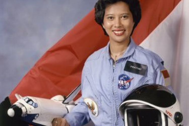 Pratiwi Sudarmono, salah satu ilmuwan Indonesia yang pernah terlibat proyek dengan NASA.