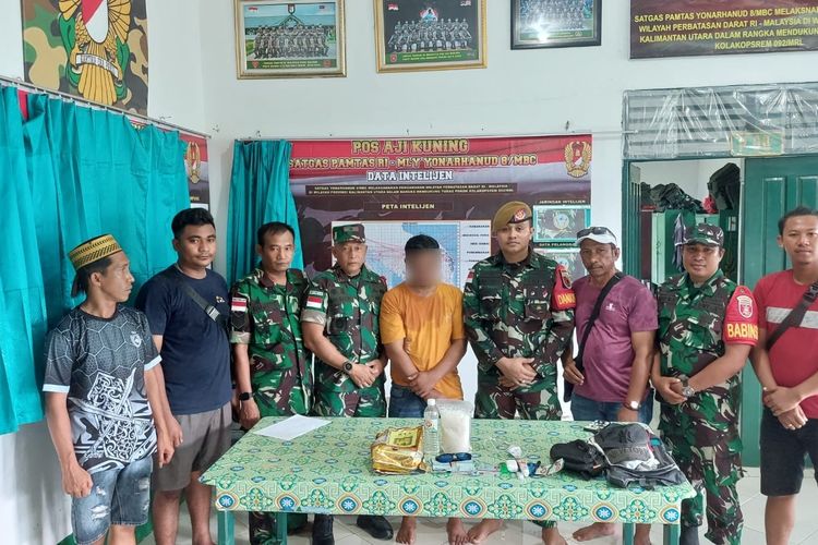 Pengungkapan kasus 1 kg narkoba yang dibawa kurir SY (40) asal Sangatta, oleh Satgas TNI dan Apintel di perbatasan RI Malaysia 