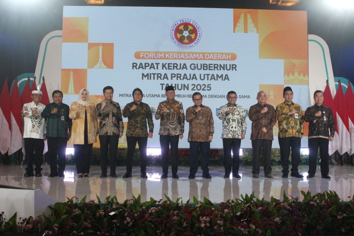 Pemerintah Provinsi (Pemprov) Lampung bersama 9 provinsi lain berpartisipasi dalam Forum Kerja Sama Daerah Mitra Praja Utama (FKD-MPU) 2025 yang diselenggarakan di Hotel Borobudur, Jakarta, Senin (16/6/2025) dan Selasa (17/6/2025).