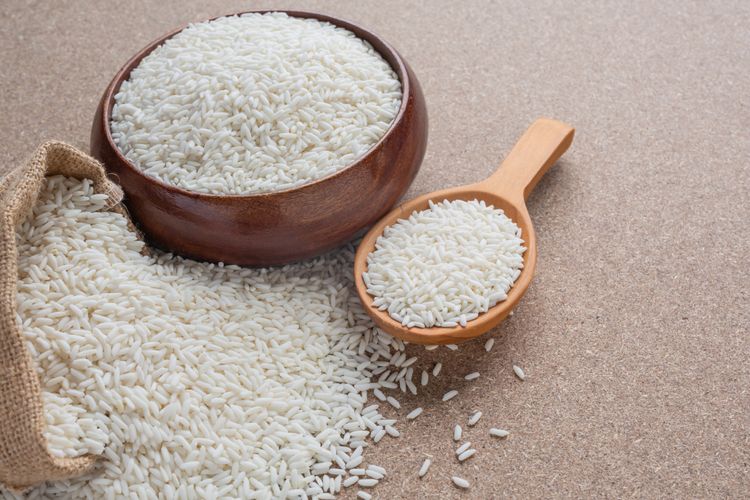Ilustrasi beras. Berikut besaran zakat fitrah 2023 di Kota Balikpapan baik dalam bentuk beras maupun uang tunai.