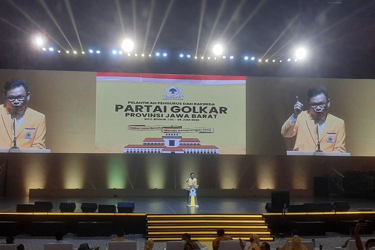 Ketua DPD Partai Golkar Jawa Barat Ace Hasan Syadzily dalam acara Rapat Kerja Daerah (Rakerda) Partai Golkar Jawa Barat di Sentul, Bogor, Jumat (3/6/2022). 