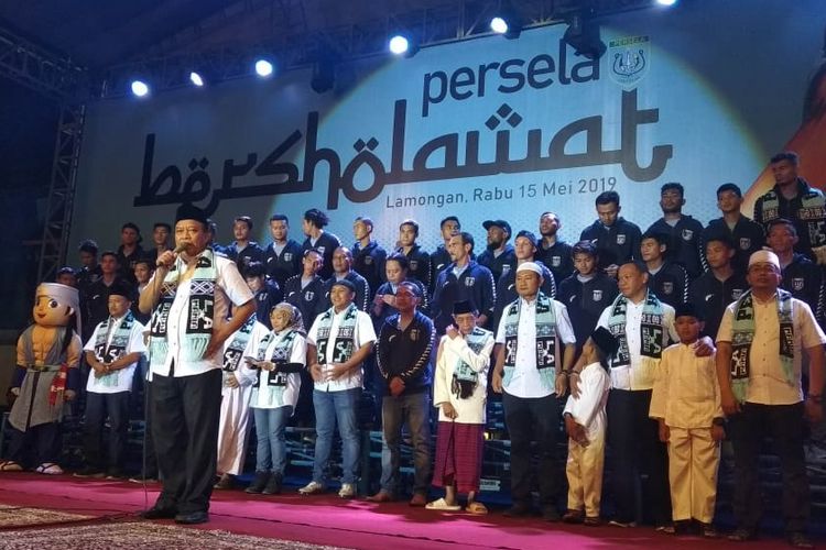 Suasana launching skuad Persela Lamongan yang akan bertanding di kompetisi Liga 1 musim ini.