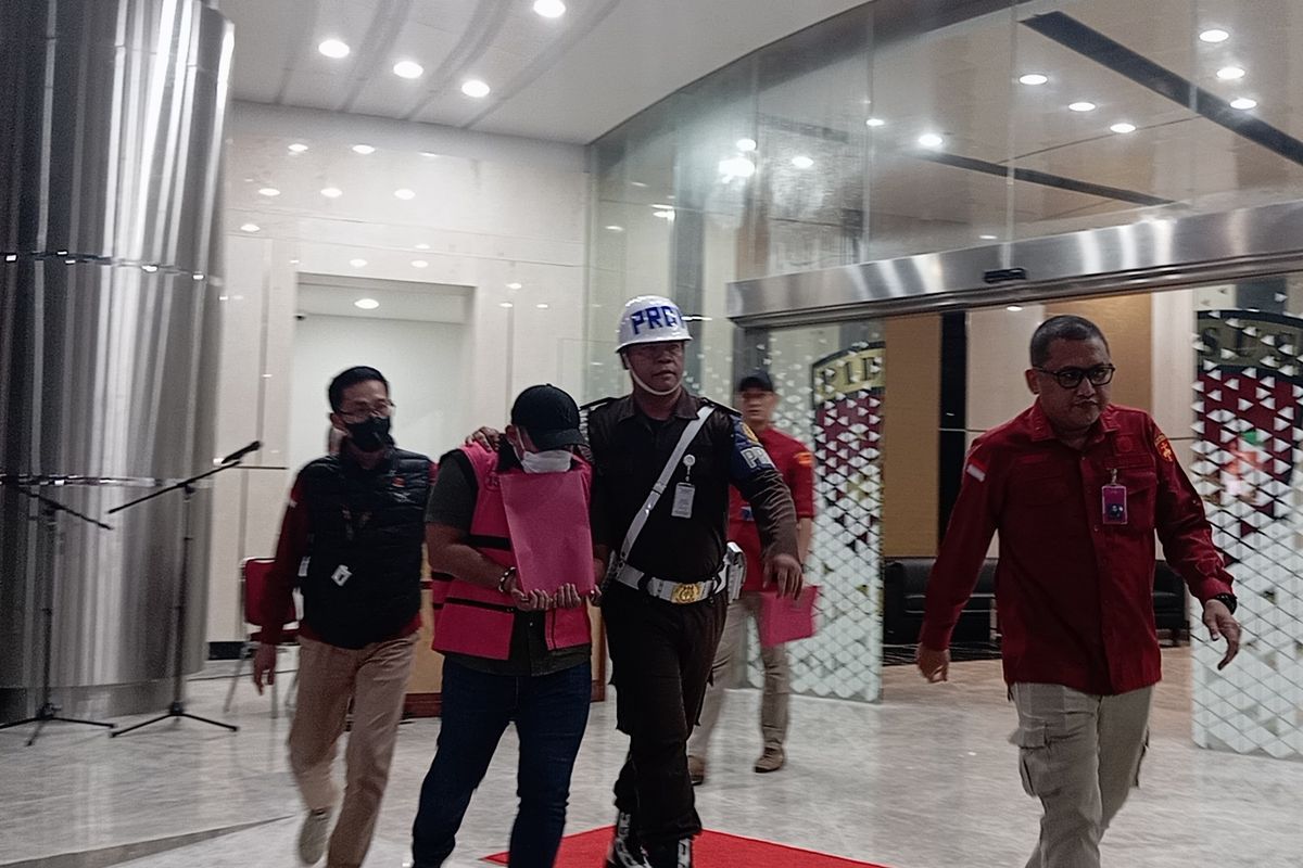 Bos Buzzer Terima Rp 864,5 Juta untuk Rintangi Penanganan Kasus Kejagung  Halaman all - Kompas.com