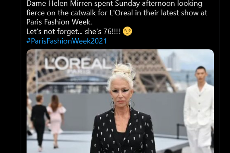 Dame Helen Mirren (76) di panggung Paris Fashion Week.