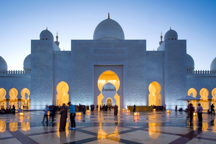Sheikh Zayed Mosque di Abu Dhabi, Uni Emirat Arab.
