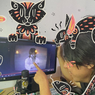 Video Musik LAGOON dari Rich Brian Tampilkan Seniman Mural asal Semarang