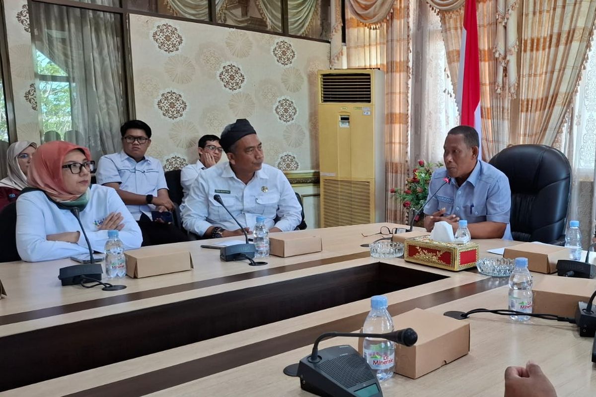 Bupati Bulungan Syarwani saat menerima audiensi dari PT Pupuk Indonesia dan Dinas Pertanian Provinsi Kalimantan Utara