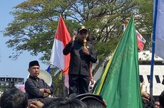 Ketua DPRD Lampung Disoraki Saat Hadapi Massa Demonstran