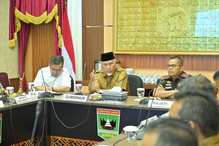 9 Orang Tewas, Gubernur Mahyeldi Singgung Dugaan Keterlibatan Oknum di Tambang Emas Ilegal Sijunjung