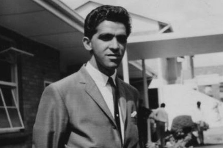 Ahmed Timol, aktivis anti-apartheid yang meninggal dalam tahanan polisi 46 tahun lalu, ternyata tidak melakukan bunuh diri tetapi dibunuh oleh polisi.