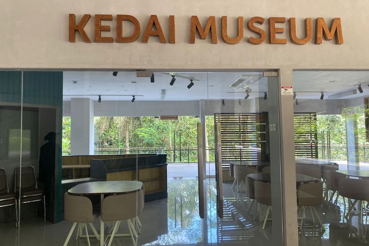 Kafetaria atau Kedai Museum Song Terus Pacitan yang belum beroperasi sepenuhnya. 