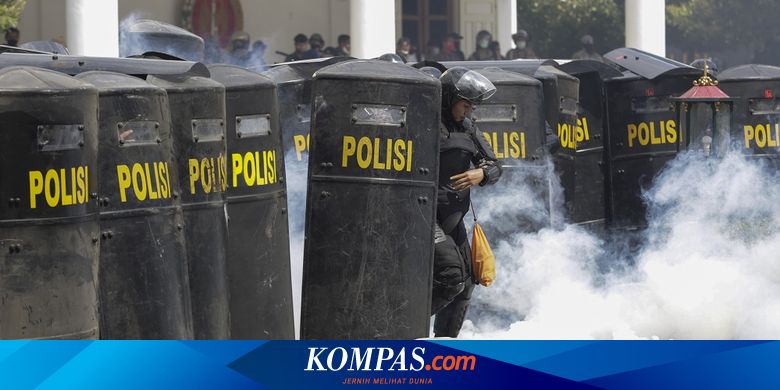 mahasiswa-ugm-mengaku-dipukul-dan-dipaksa-mengaku-sebagai-provokator