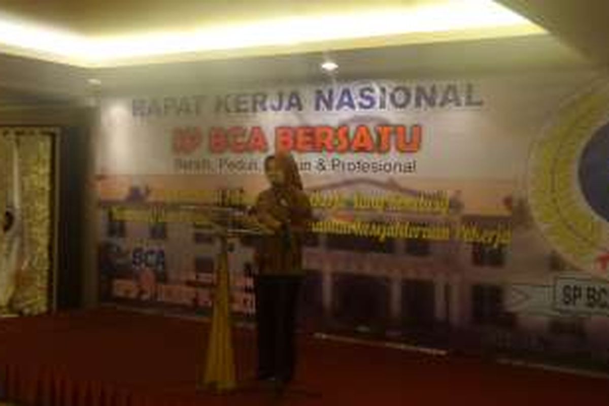 Sylviana Murni saat mendatangi acara serikat pekerja di Jakarta Utara, Selasa (8/11/2016)