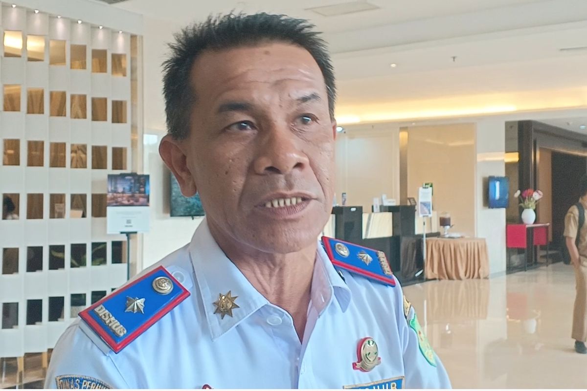 Kadishub Medan Iswar Lubis saat diwawancarai wartawan di Hotel Point Four, Kota Medan, Senin (21/5/2024)