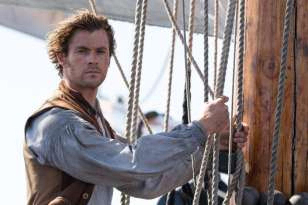 Aktor Australia Chris Hemsworth berperan sebagai Owen Chase dalam film In the Heart of the Sea.