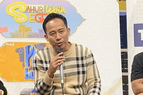 Terharu Lihat Perjuangan Adiknya, Denny Cagur: Buka Salon di Ruang Tamu Rumah Kontrakan sampai Punya Butik Sendiri