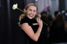 Dituding Mencatut Lagu, Miley Cyrus Harus Bayar Rp 300 Juta