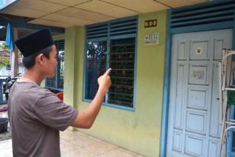 Kediaman Rani Andriani, di Jalan Prof. Moh. Yamin, Gang Edi II, RT 03 RW 03, Kelurahan Sayang, Kecamatan Cianjur, Kabupaten Cianjur. Rumah itu sudah tak ditempati lagi oleh keluargannya sejak tahun 2003. K97-14