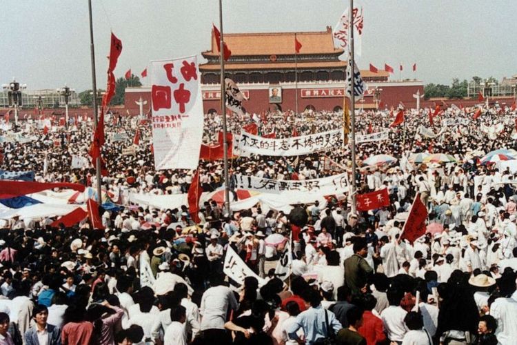 Unjuk rasa Tiananmen 1989 atau Demonstrasi Tiananmen yang meletus di China pada 15 April 1989.
