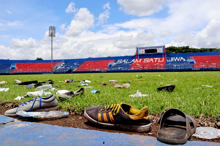 Kondisi Stadion Kanjuruhan pasca tragedi yang terjadi pada 1 Oktober 2022 lalu.