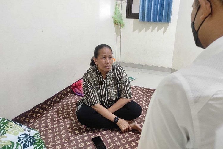 Hizza Satia Darmawati, warga Kelurahan Soa Sio, Kota Ternate, Maluku Utara, yang sudah merasakan kebermanfaatan Program JKN BPJS Kesehatan. 