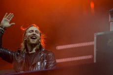 Barcelona Tawarkan Tiket Bertemu David Guetta