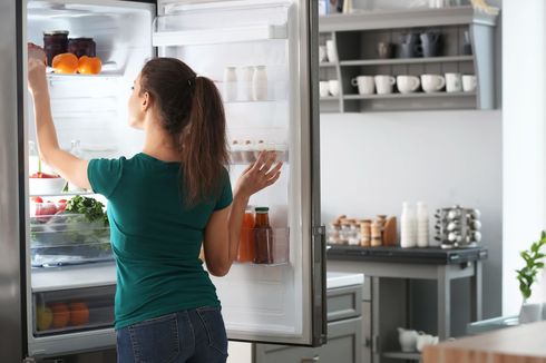 5 Cara Bersihkan Kulkas yang Benar, Persiapan Simpan Takjil dan Lauk Sahur