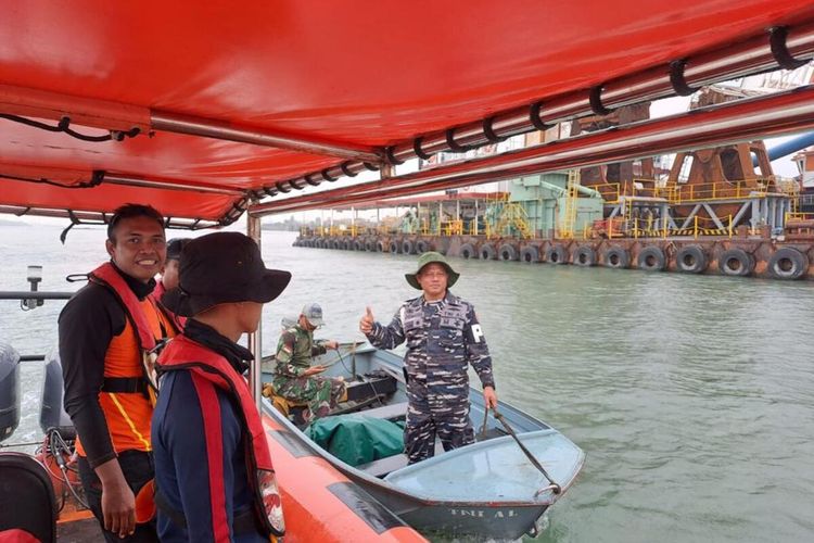 Hujan, Pencarian Hari 3 Remaja Tenggelam Usai Mandi-mandi Laut Tidak Maksimal