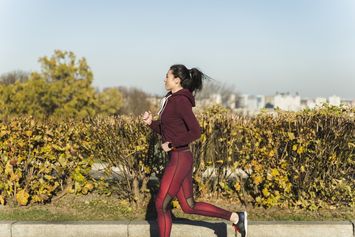 8 Jenis Olahraga yang Baik untuk Pemula dan Tips Memulainya