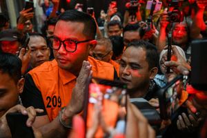 Bupati Klaten Hamenang Diduga Terima Rp 245 Juta dari Pengusaha Tambang, Adik Jadi Perantara