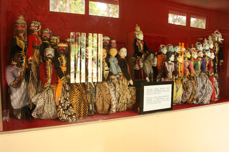 Koleksi di Museum Wayang Kekayon, Yogyakarta.