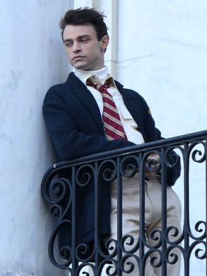 Thomas Doherty dalam Gossip Girl