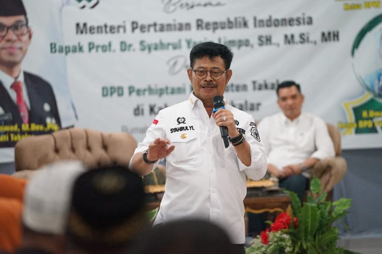Menteri Pertanian Syahrul Yasin Limpo (Mentan SYL) menggelar dialog interaktif dengan ratusan anggota Perhimpunan Penyuluh Pertanian Indonesa (Perhiptani) di Kabupaten Takalar, Sulawesi Selatan, Rabu (19/4/2023)