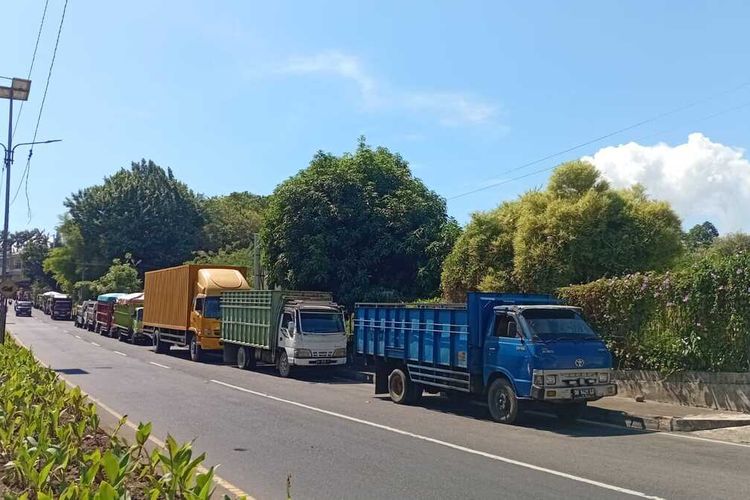 Antrean Solar di SPBU Manado Mengular hingga 1,2 Km, Apa Penyebabnya?