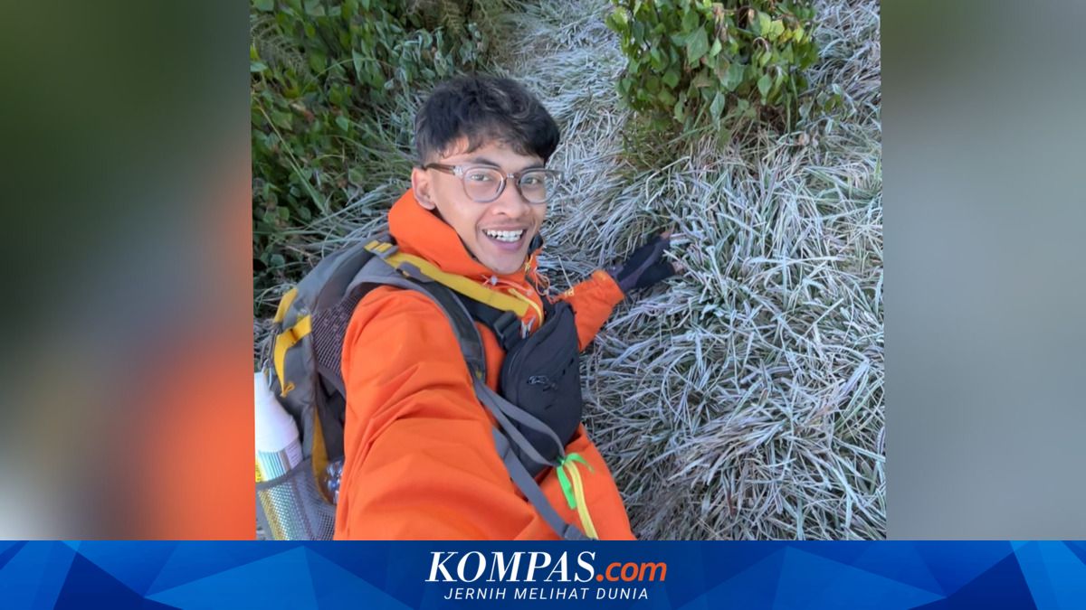 Suhu Gunung Papandayan Tembus 1 Derajat Celsius, Embun Es Muncul di Pondok Saladah dan Taman Edelweis