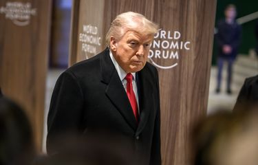 Tolak Desakan Netanyahu, Trump Tegaskan Pembicaraan dengan Iran Harus Lanjut