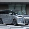Interaksi Singkat dengan MPV Mewah Lexus Seharga Rp 2,6 Miliar